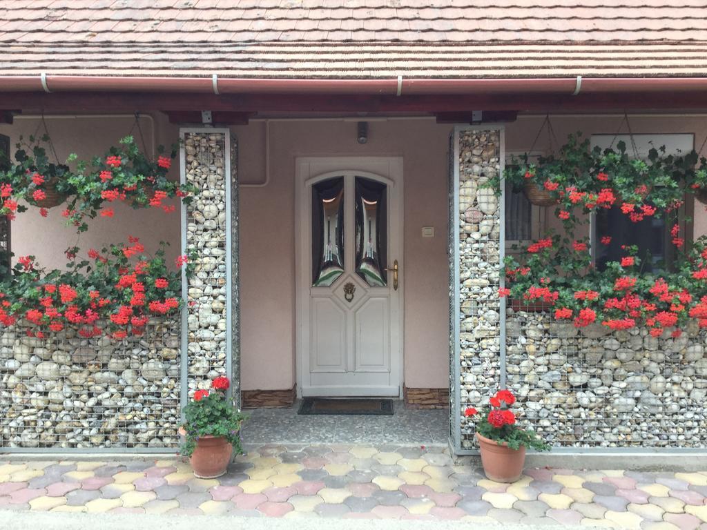Jarmila Vendeghaz Hotel Balatonberény Kamer foto