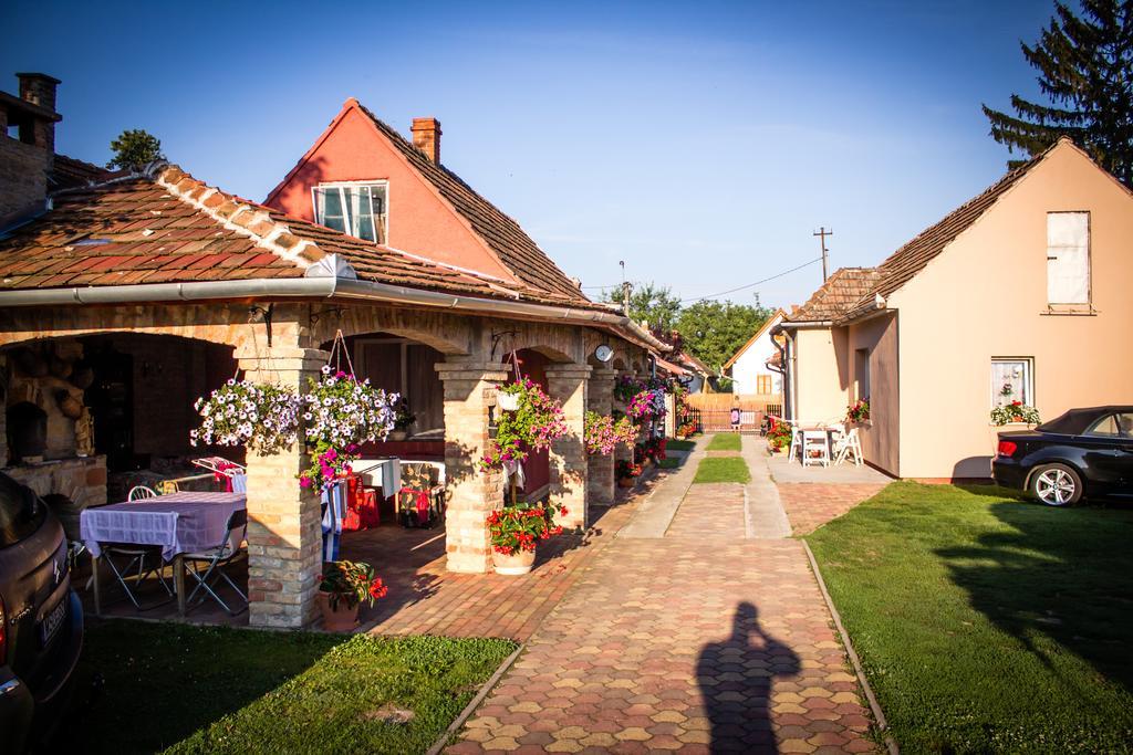 Jarmila Vendeghaz Hotel Balatonberény Kamer foto